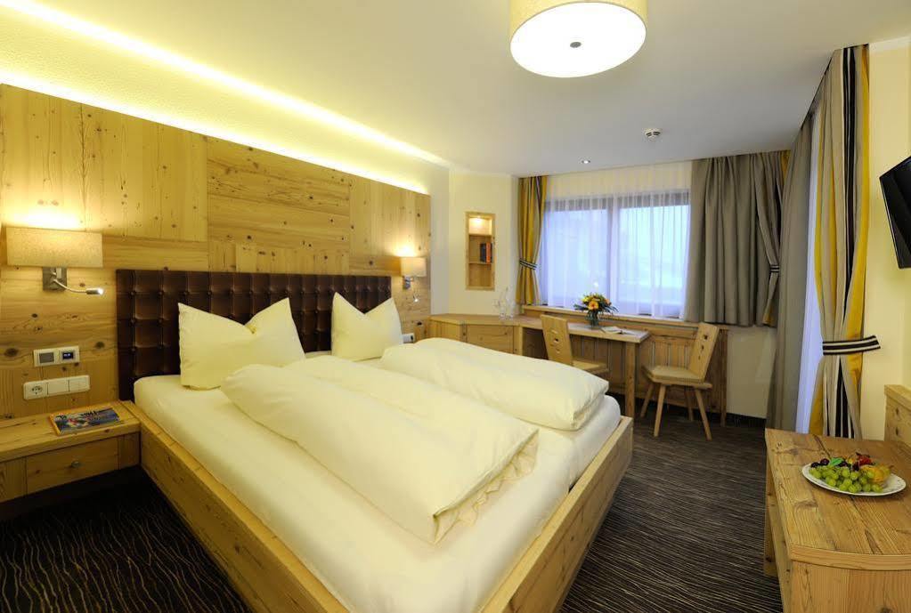 Hotel Huber Hochland Маурах Экстерьер фото