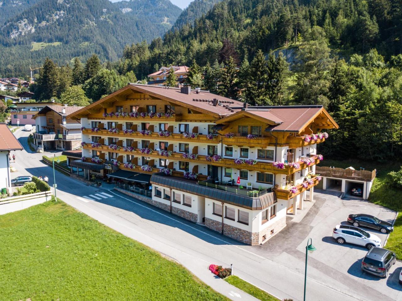 Hotel Huber Hochland Маурах Экстерьер фото